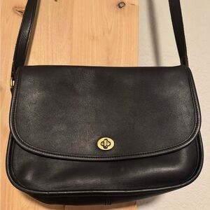 Vintage Coach Black Leather City Bag